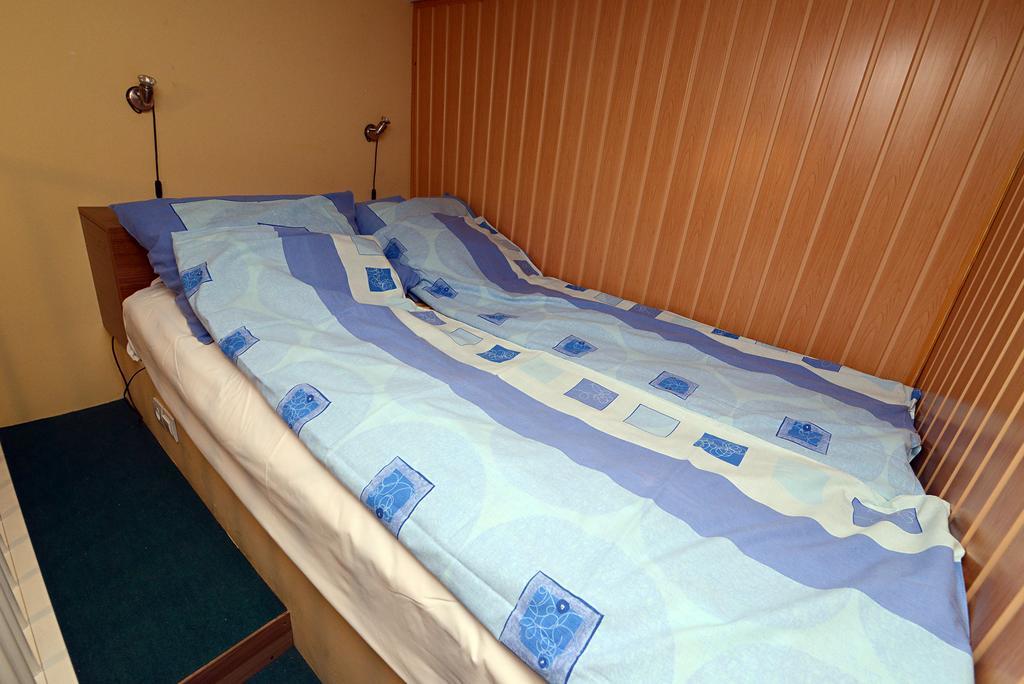 Centrum Apartman Печ Екстер'єр фото