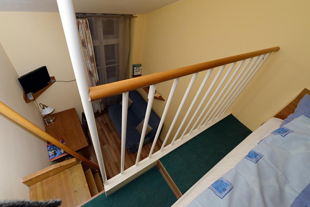 Centrum Apartman Печ Екстер'єр фото