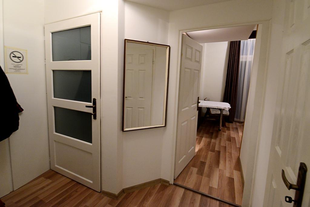 Centrum Apartman Печ Екстер'єр фото